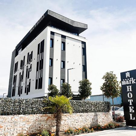 Mark Hotel Tirana Berxull Ngoại thất bức ảnh