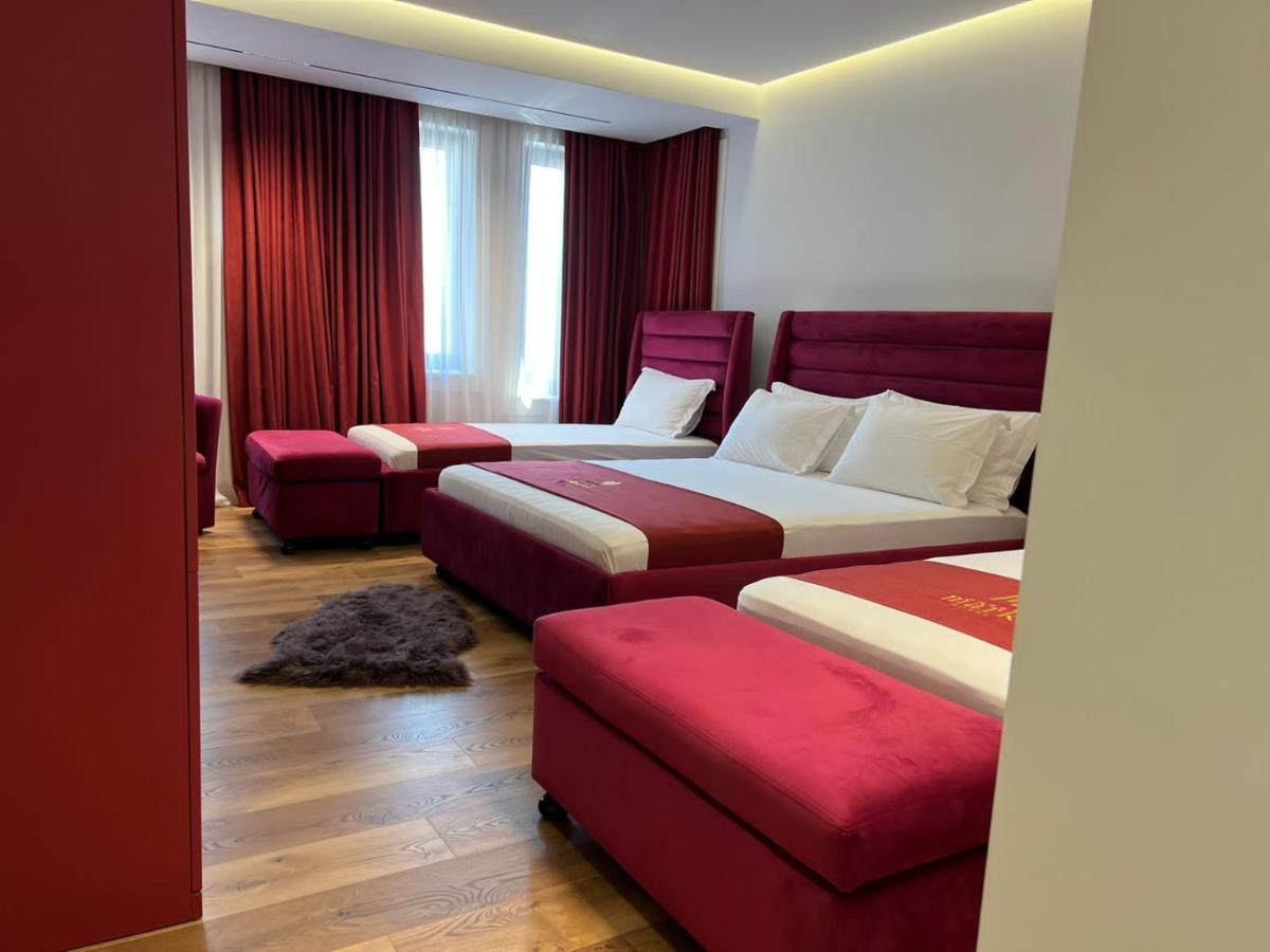 Mark Hotel Tirana Berxull Ngoại thất bức ảnh