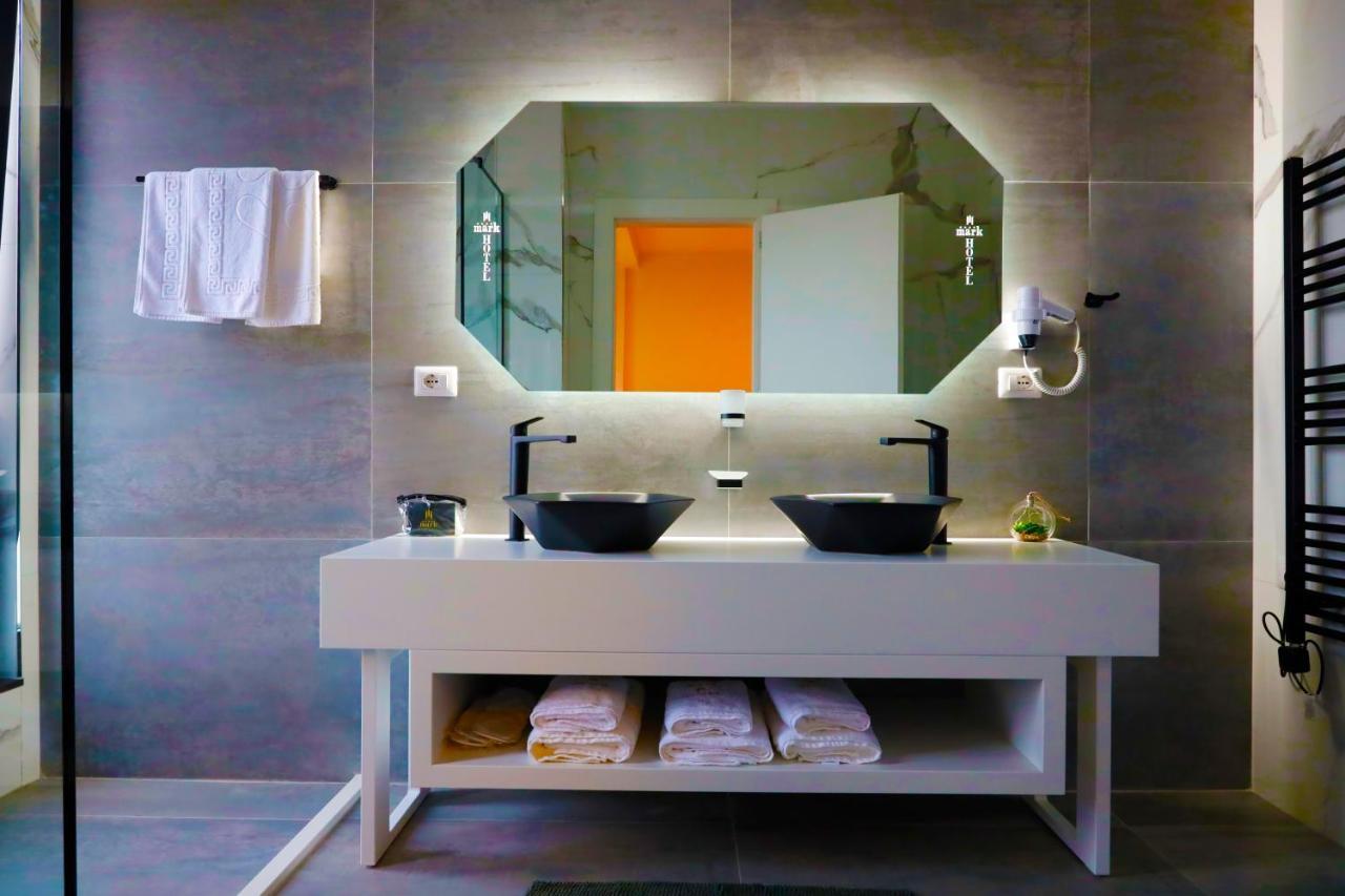 Mark Hotel Tirana Berxull Ngoại thất bức ảnh